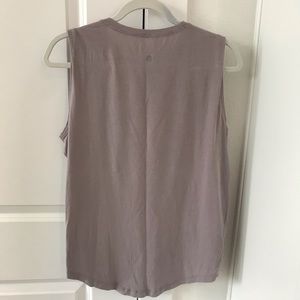 Lululemon workout tank